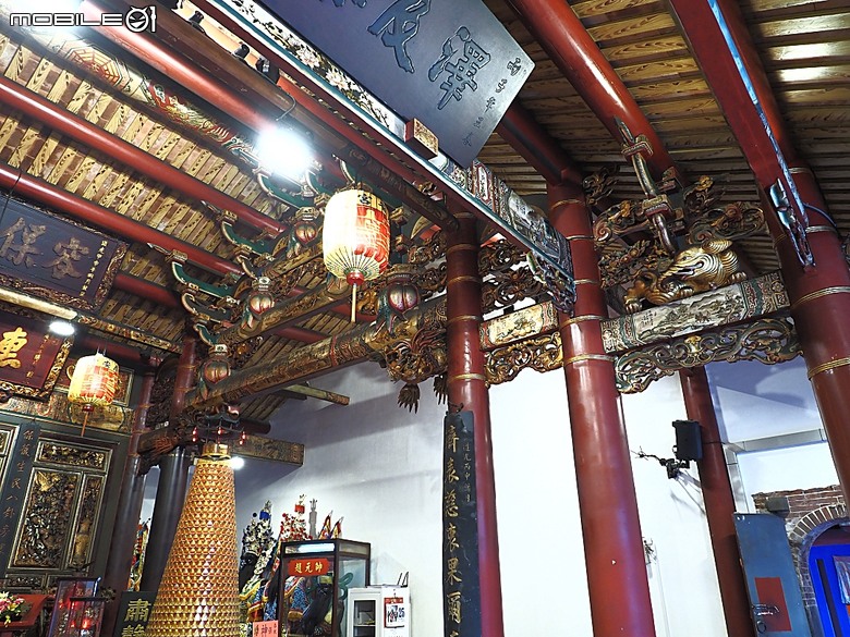 彰化 彰邑聖王廟(威惠宮)、大西門福德祠、彰邑關帝廟、彰邑慶安宮、懷忠祠、曇花佛堂、梨春園曲館 — 彰化市區古蹟探訪之一