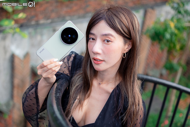 vivo X300 Ultra 評測報告｜不僅效能封頂、更是影像超旗艦！