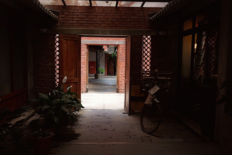 點我看大圖 Panasonic LUMIX S9|深光 sg-image 35mm f2.2|宜蘭傳藝中心隨拍