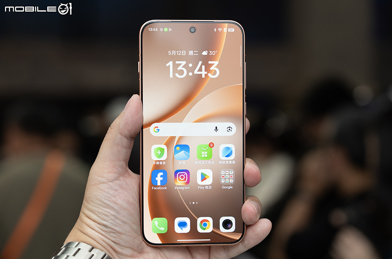 OPPO Find X9 Ultra 正式登台！售價 54,990 元起，Find X9s、智慧錶款、高階耳夾式耳機同步登場