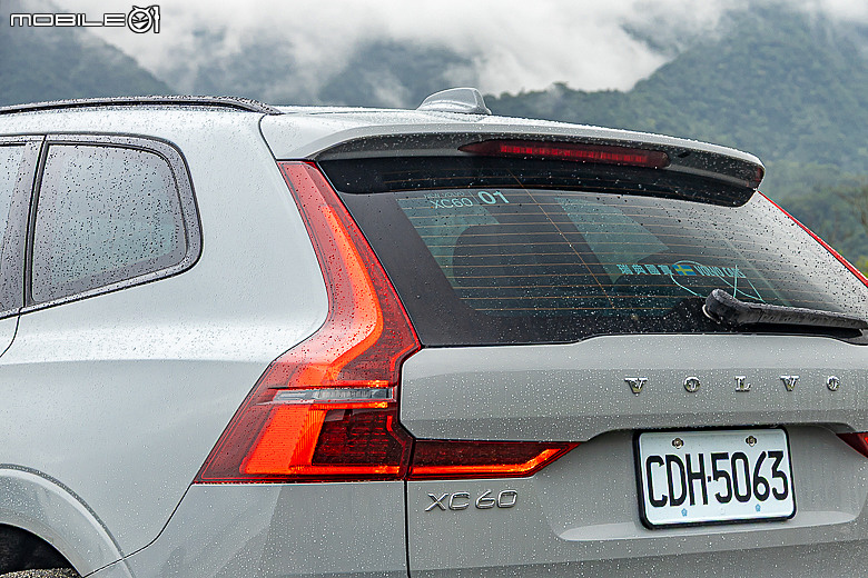 Volvo 小改款 XC60 B5 試駕｜保留核心優勢，高級感再強化！