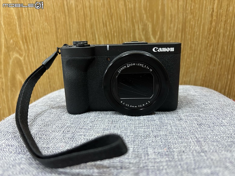 Canon PowerShot V1｜一通像詐騙的電話，讓我抽中相機75折，還順手搞定 App 中文化