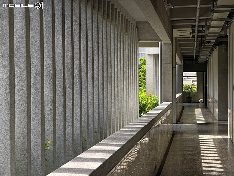 哈瑪星鐵道園區、舊打狗驛故事館、高雄港車站北號誌樓、鐵道園區天空雲台、金馬賓館當代美術館、打狗水道量水器室,附掛2026高雄冬日遊樂園紀實 — 冬日高雄港濱散策 哈瑪星鐵道園區篇