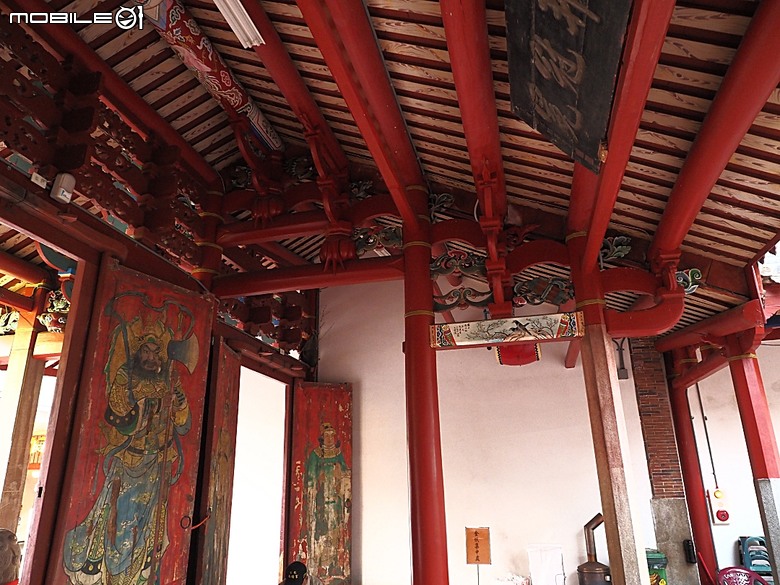 彰化 彰邑聖王廟(威惠宮)、大西門福德祠、彰邑關帝廟、彰邑慶安宮、懷忠祠、曇花佛堂、梨春園曲館 — 彰化市區古蹟探訪之一