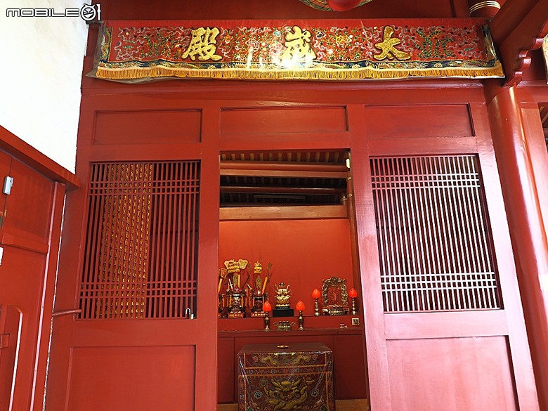 彰化 彰邑聖王廟(威惠宮)、大西門福德祠、彰邑關帝廟、彰邑慶安宮、懷忠祠、曇花佛堂、梨春園曲館 — 彰化市區古蹟探訪之一