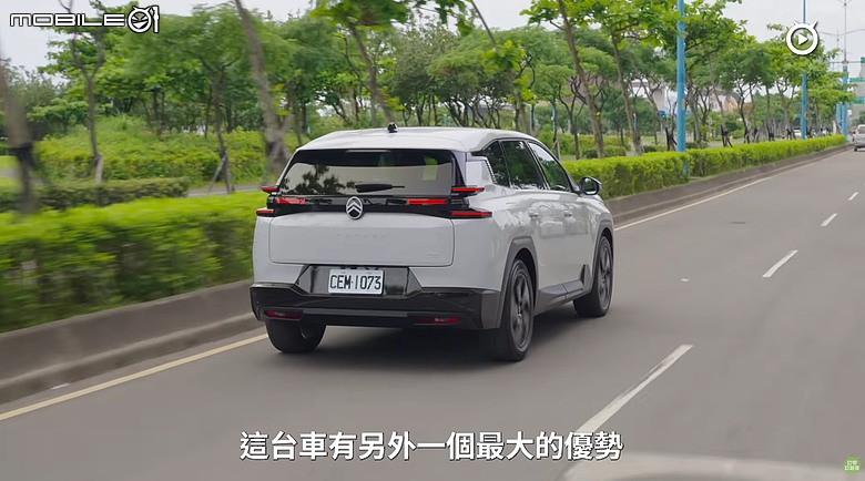 【影音試駕】Citroen C5 Aircross大改款,比RAV4更舒服!