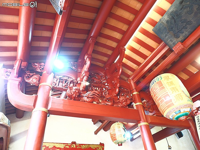 彰化 彰邑聖王廟(威惠宮)、大西門福德祠、彰邑關帝廟、彰邑慶安宮、懷忠祠、曇花佛堂、梨春園曲館 — 彰化市區古蹟探訪之一