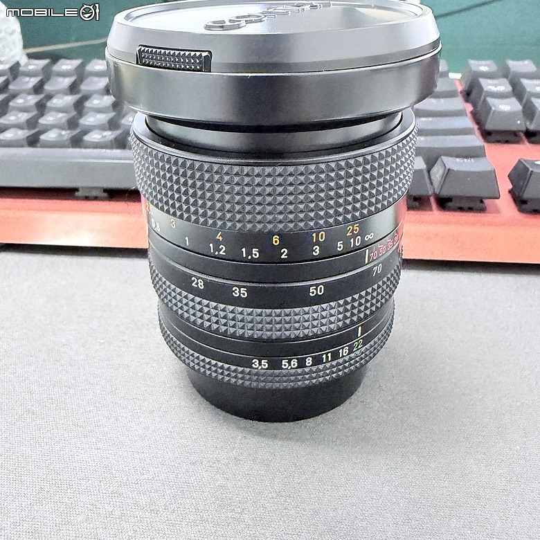 點我看大圖 Sony A7M4 與 Contax Vario-Sonnar T* 3.5-4.5/28-70 MMJ