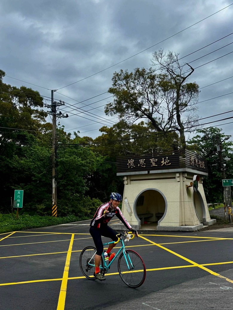 跟著SCC車隊賴神順騎如來神掌，KHS vitamin E輕旅行