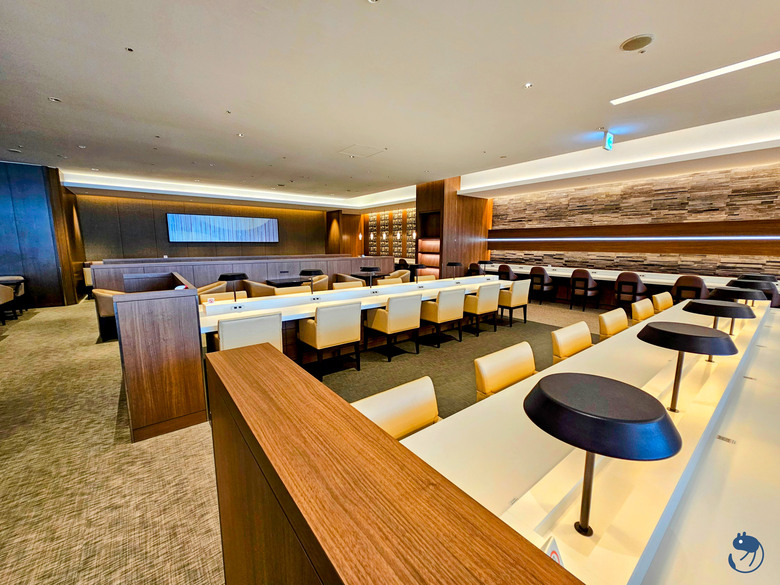 點我看大圖 日本-東京|日本航空東京成田機場櫻花商務貴賓室 Sakura Lounge 體驗紀錄