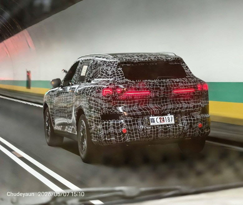 [更正] X5 偽裝車 - 國道五出沒