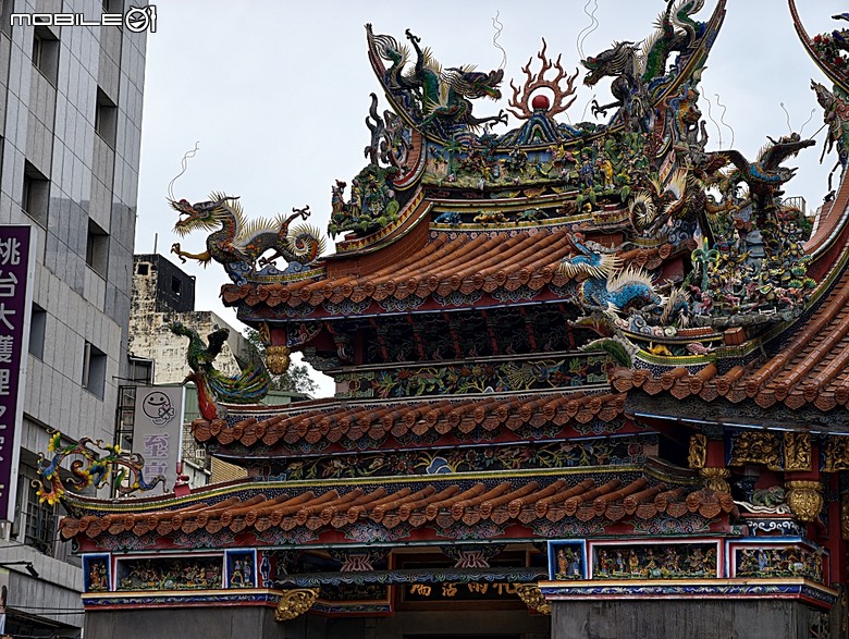 桃園景福宮、大廟口派出所、桃園77藝文町、桃園文學館、桃園市新住民文化會館、桃園軌道願景館、米倉劇場、桃園文昌宮、桃園第一街 — 2026桃園舊市區與古城巡訪