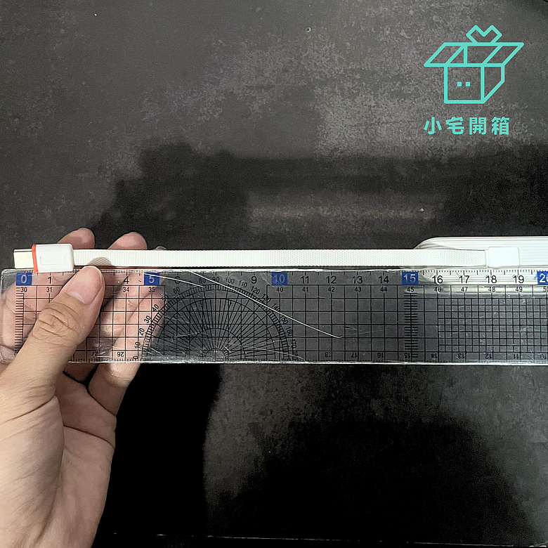 點我看大圖 【小宅開箱】輕便出門!aircolor 影能者 35W 五合一磁吸快充行動電源|準固態防爆電芯、Qi2認證與強力磁吸,這顆行動電源到底有多全能?