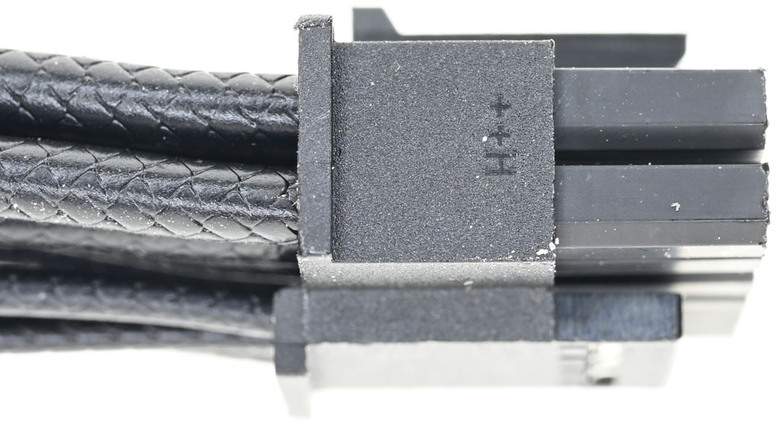 點我看大圖 FSP MEGA GM 1200W金牌全模組電源開箱