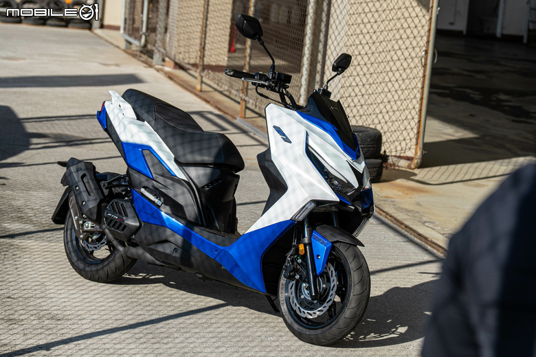 KYMCO G7 賽道試駕｜電推、減重轉生大進化！