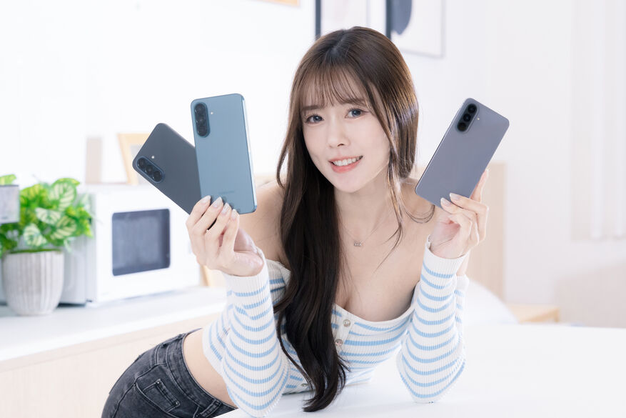 2026 中階安卓 CP 王是誰？Samsung Galaxy A57 5G 憑旗艦 AI 與全能規格奪冠！