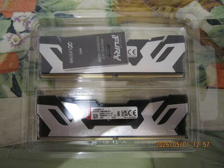 金士頓 48GB(雙通24GB*2) DDR5-8000 FURY Renegade 黑(KF580C38RSK2-48)記憶體開箱分享與測試