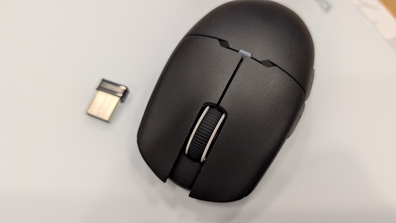 [簡易開箱]大飛DFM80 寂靜白 & DFM80 PRO 暗夜黑 & 玻璃滑鼠墊