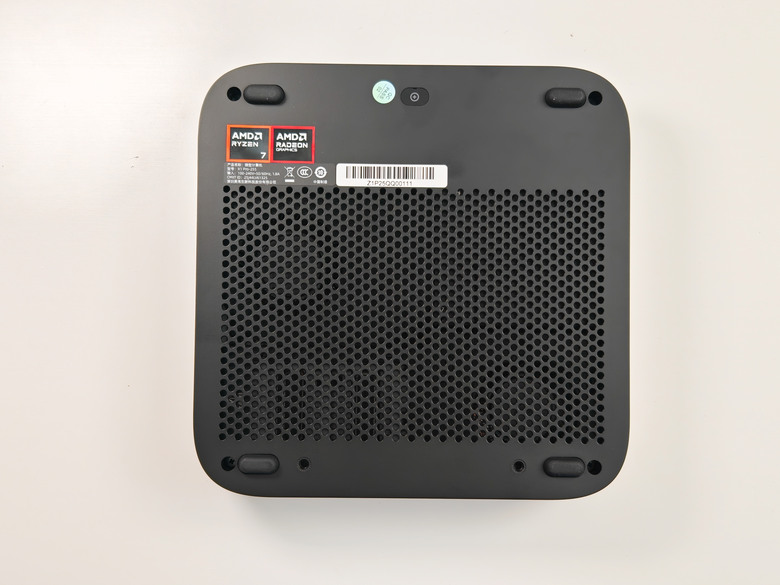 Minisforum AI X1 Pro 255 迷你電腦簡單開箱