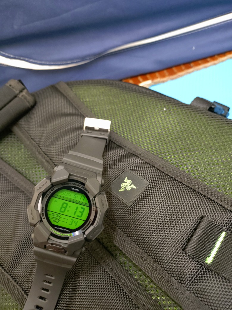 開箱：G-SHOCK 電光綠 GD-010 & RAZER