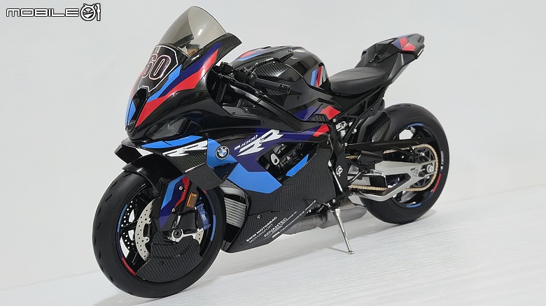 點我看大圖 🔧【模型新手也能輕鬆組 Part5】🏍️ 1/9 MENG MT-009S 1/9 BMW M1000RR 悅色版