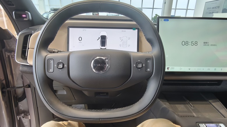 Volvo New XC70 - 境外首次素人試駕分享(應該是啦~)
