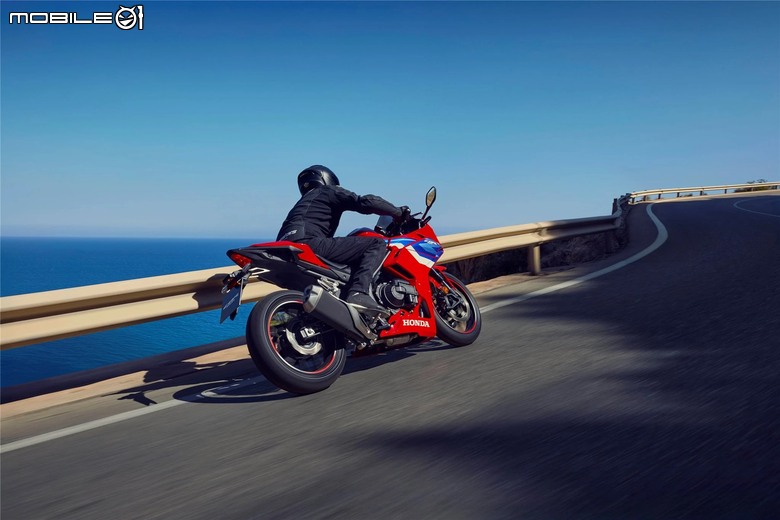 【國內新訊】2026年式CBR500R E-Clutch 建議售價：30.9萬，預計第三季到港。
