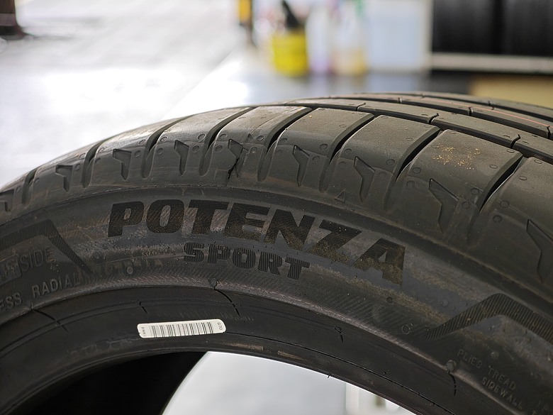 [換胎分享] MX-5 Bridgestone Potenza Sport