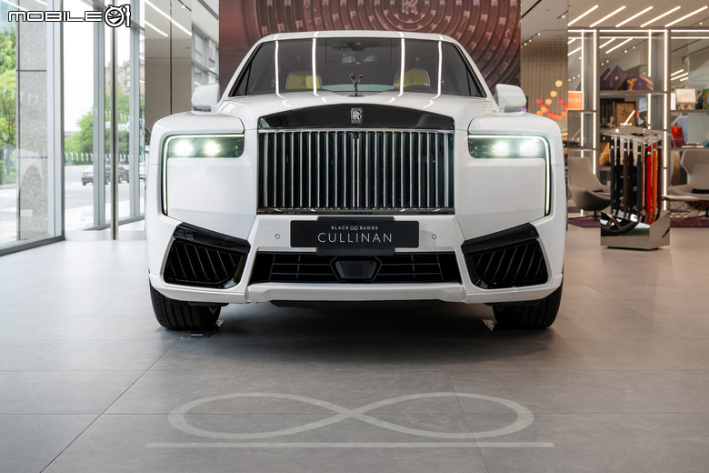 Rolls-Royce Black Badge Cullinan 在台灣正式推出|包含專屬套件、建議售價3033.4萬元起!