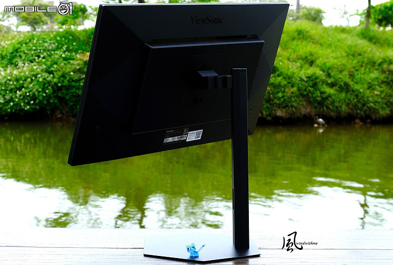 點我看大圖 ViewSonic XG2738-2K-OLED兼顧240Hz高速電競與鮮豔色彩開箱分享