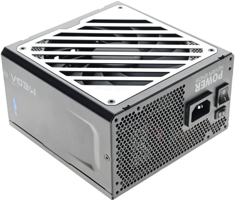 點我看大圖 FSP MEGA GM 1200W金牌全模組電源開箱