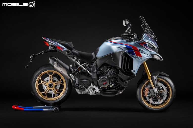點我看大圖 DUCATI 百週年十款歷史經典賽車塗裝限量登場!Collezione 100特殊版本發表!