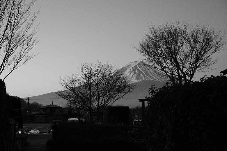 [分享] 當旅遊照少了色彩(下) — Leica M10