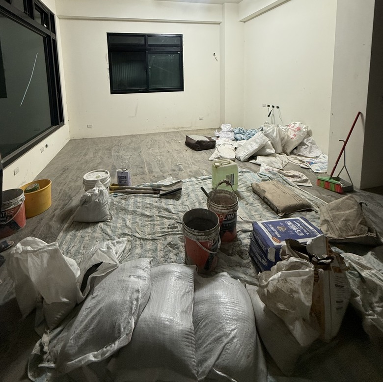 新家訂製了一個台灣品牌的沙發!!坐了3個月了有推
