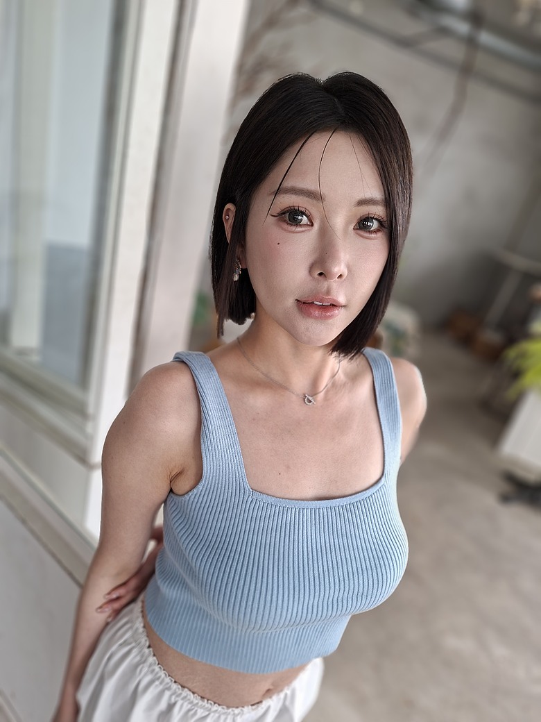 點我看大圖 Samsung Galaxy A57 5G 評測報告|6.9mm 極致纖薄、AI 軟實力與 IP68 防護的全面躍進!