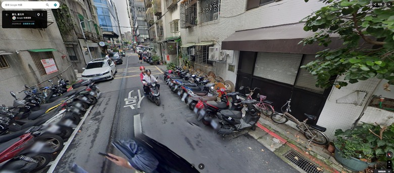 是警察局, 道路劃線單位, 還是里長? 到底是哪個政府單位該需要負責並有罰則?