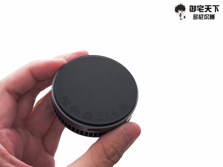 點我看大圖 最強手機散熱器?AUKEY 小冰充開箱|降溫 20°C + Qi2 磁吸快充完整實測LC-G10A