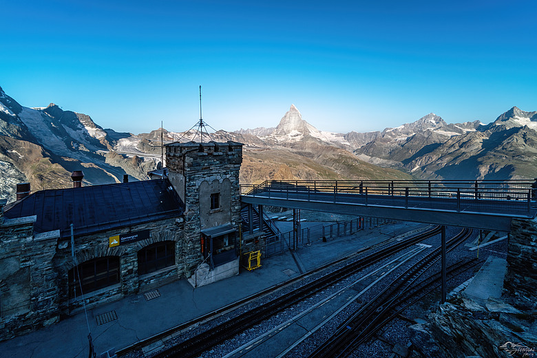 點我看大圖 2024瑞士義大利山脈之旅之11-2、0823 Gornergrat到Zermatt