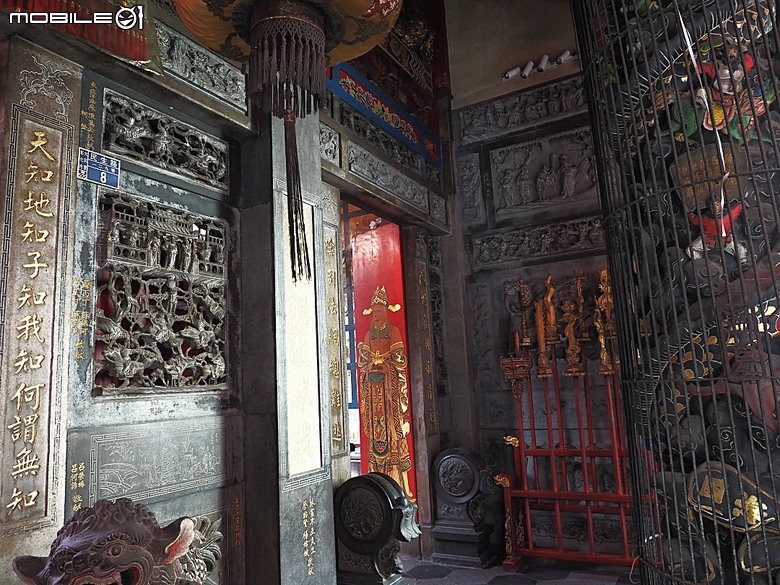彰化 彰邑聖王廟(威惠宮)、大西門福德祠、彰邑關帝廟、彰邑慶安宮、懷忠祠、曇花佛堂、梨春園曲館 — 彰化市區古蹟探訪之一