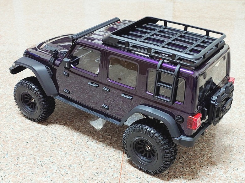 【開箱+改裝】Rlaarlo mk07v2 Jeep Wrangler 式樣 1/7 攀岩遙控車 開箱 + 持續改裝歷程