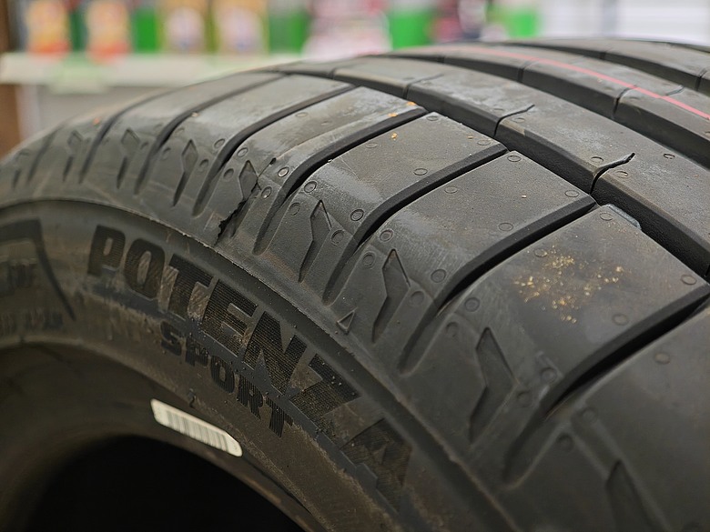 [換胎分享] MX-5 Bridgestone Potenza Sport