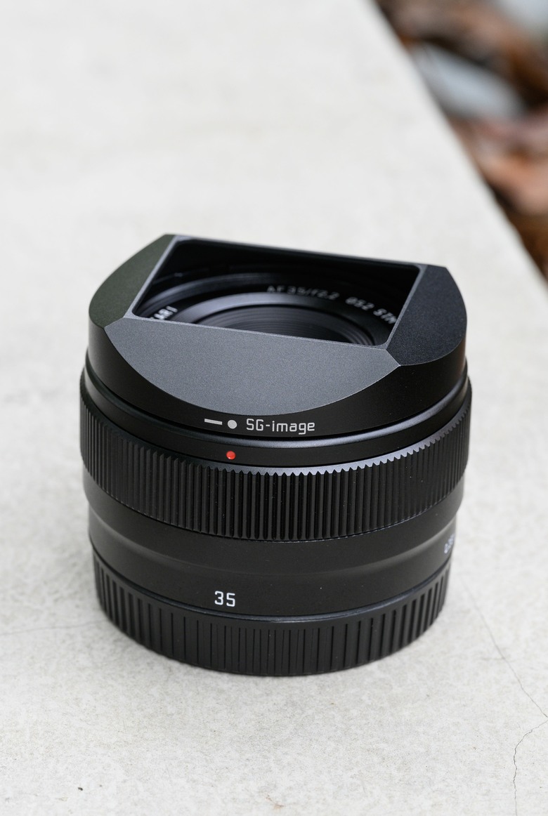 遇見SG-image(深光) 35mm f/2.2 Z mount