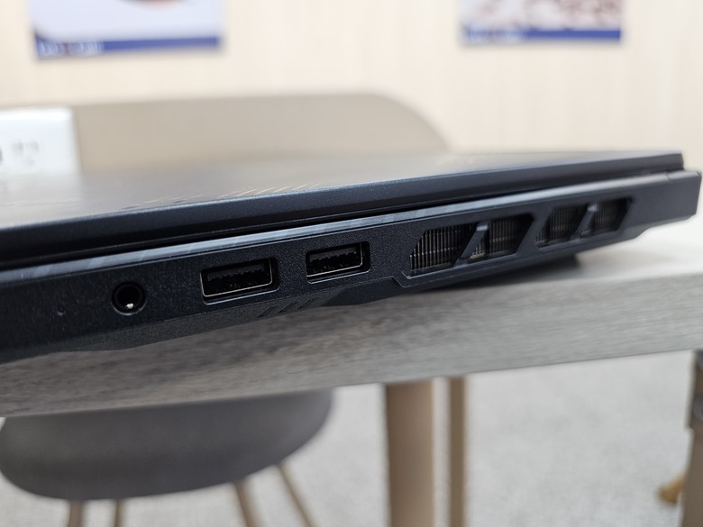 MSI Raider 16 HX B2WH-026TW 新工作伙伴開箱
