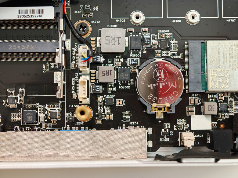 Minisforum AI X1 Pro 255 迷你電腦簡單開箱