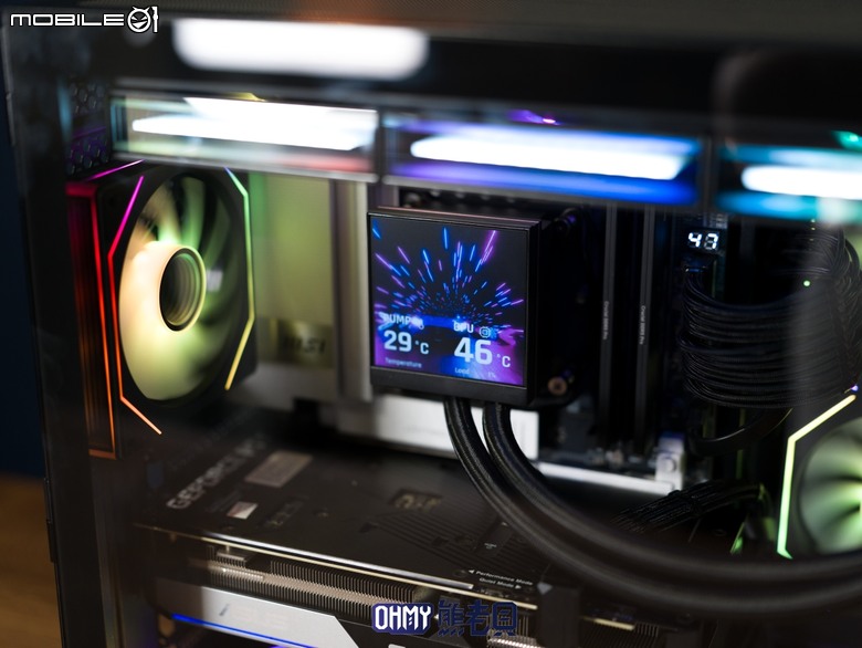 TT Vision 330 CR ARGB 全曲面全景機殼 ft. 耀影SWAFAN 120 EX INFINITY 風扇
