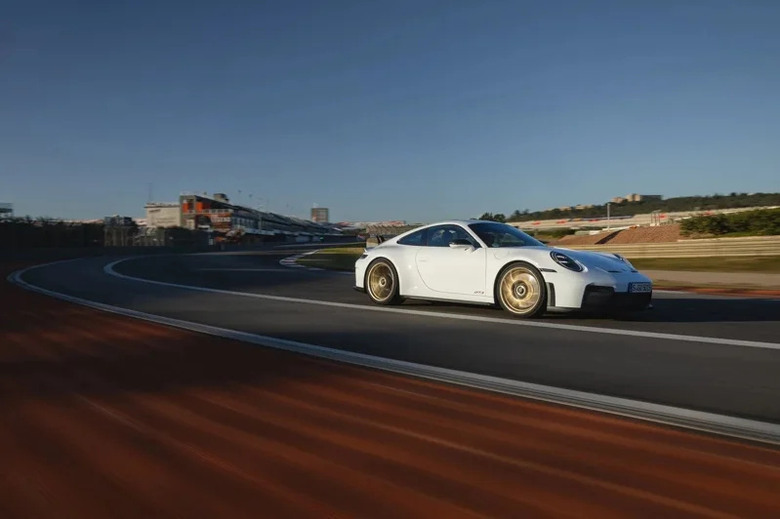 自然進氣神話終結？Porsche 傳考慮為 911 GT3 導入渦輪技術！