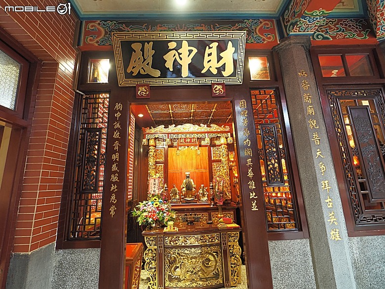 桃園景福宮、大廟口派出所、桃園77藝文町、桃園文學館、桃園市新住民文化會館、桃園軌道願景館、米倉劇場、桃園文昌宮、桃園第一街 — 2026桃園舊市區與古城巡訪