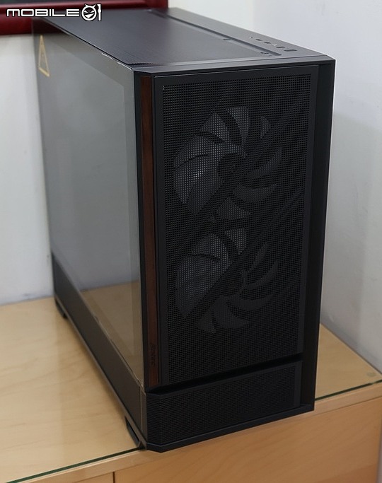 木紋裝飾風量強化 Antec P30 ARGB