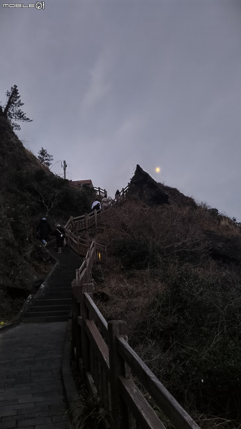 第一次的海外摩托車旅遊 | 濟州島 | 偉士牌機車環島