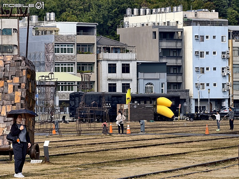 哈瑪星鐵道園區、舊打狗驛故事館、高雄港車站北號誌樓、鐵道園區天空雲台、金馬賓館當代美術館、打狗水道量水器室,附掛2026高雄冬日遊樂園紀實 — 冬日高雄港濱散策 哈瑪星鐵道園區篇